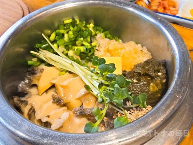 韓国グルメ　益善洞　鐘路3街　釜飯　あわび　ナス釜飯　ステーキ釜飯